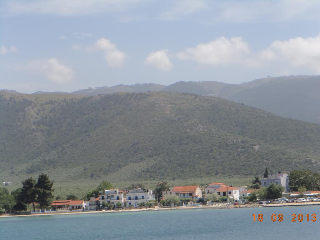 Hotel Prinos Exterior photo